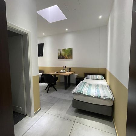 Stadtpension Heilbronn Esterno foto