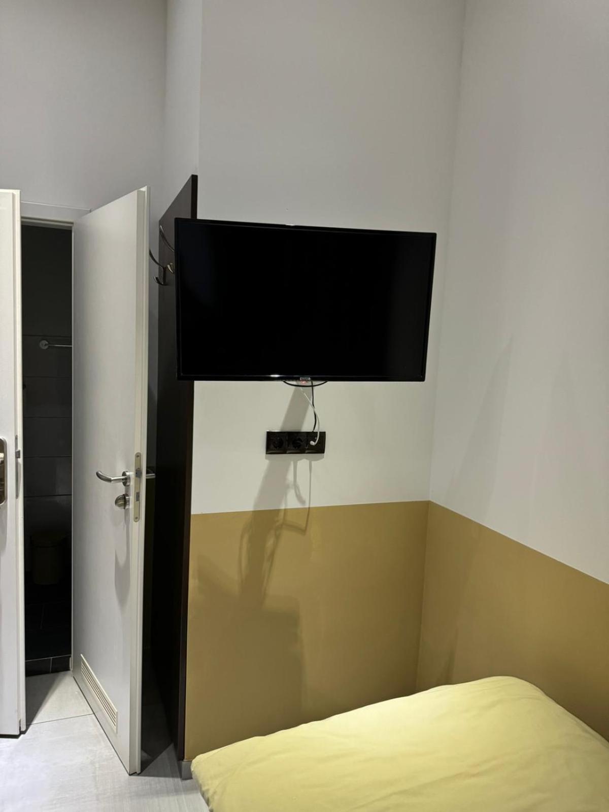 Stadtpension Heilbronn Esterno foto
